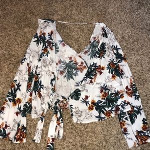 Buckle flowy cross over top